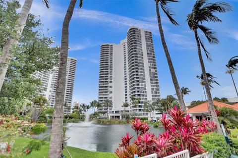 19101 Mystic Pointe Dr #807, Aventura, FL 33180