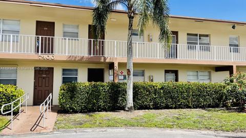 7400 NW 4th Pl #206, Margate, FL 33063