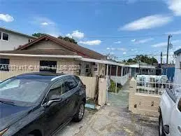 173 E 9th St, Hialeah, FL 33010 photo 1