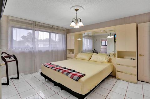 1720 W 79th St, Hialeah, FL 33014 photo 19