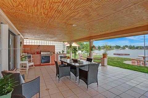 1720 W 79th St, Hialeah, FL 33014 photo 58