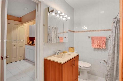 1720 W 79th St, Hialeah, FL 33014 photo 54