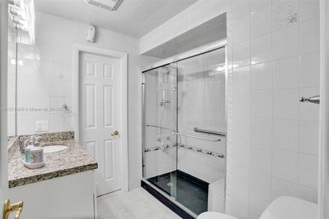 1720 W 79th St, Hialeah, FL 33014 photo 31