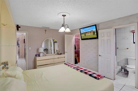 1720 W 79th St, Hialeah, FL 33014 photo 21