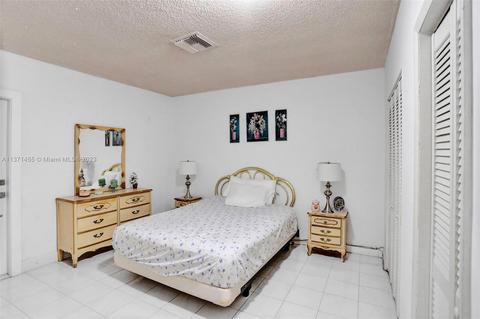 1720 W 79th St, Hialeah, FL 33014 photo 53