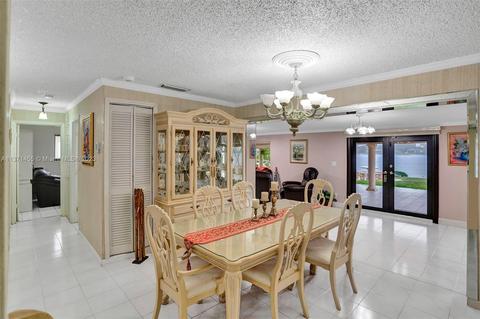1720 W 79th St, Hialeah, FL 33014 photo 13