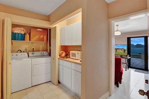 1720 W 79th St, Hialeah, FL 33014 photo 48