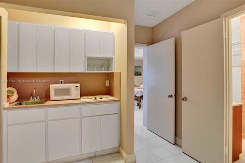 1720 W 79th St, Hialeah, FL 33014 photo 49