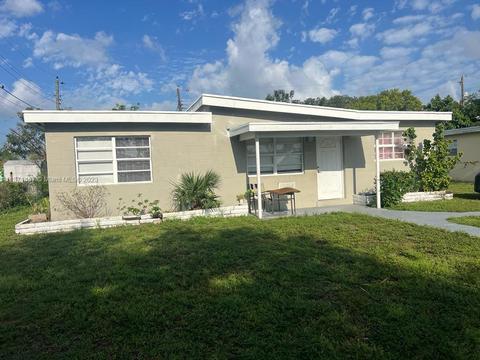 2720 SW 53rd Ave, West Park, FL 33023