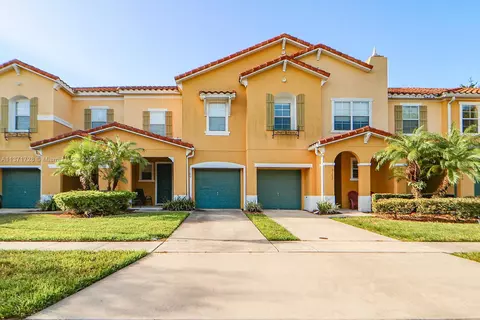 5160 Ambergris Loop, Kissimmee, FL 34746
