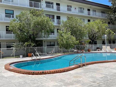 500 NE 2nd St #421, Dania Beach, FL 33004
