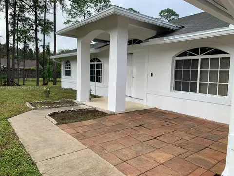 Undisclosed, Loxahatchee, FL 33470
