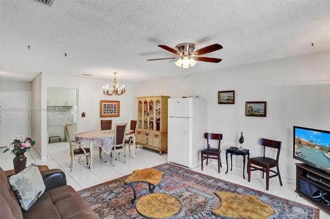 16701 NE 13th Ave #212, Miami, FL 33162