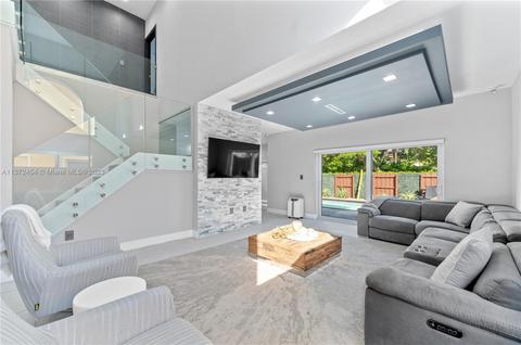 14301 SW 130th Ave, Miami, FL 33186