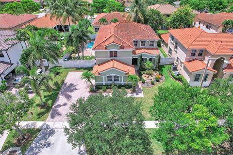 16538 NW 16th St, Pembroke Pines, FL 33028