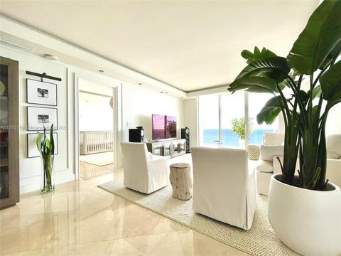 1800 S Ocean Dr #UPH-4303, Hallandale Beach, FL 33009