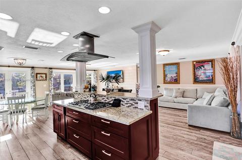 910 SE 4th Ave, Pompano Beach, FL 33060 photo 15
