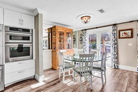 910 SE 4th Ave, Pompano Beach, FL 33060 photo 12