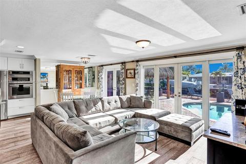 910 SE 4th Ave, Pompano Beach, FL 33060 photo 7