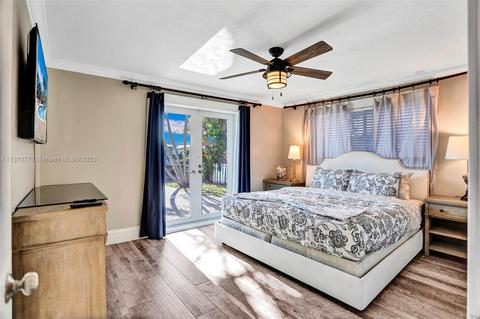 910 SE 4th Ave, Pompano Beach, FL 33060 photo 28