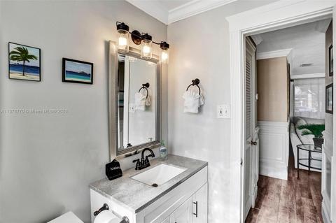 910 SE 4th Ave, Pompano Beach, FL 33060 photo 20