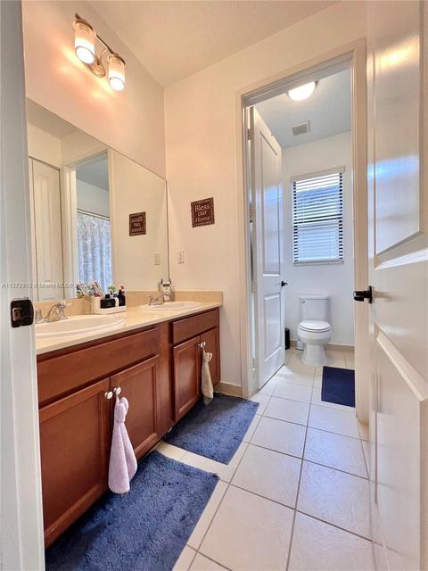 3325 W 97th St, Hialeah, FL 33018 photo 19