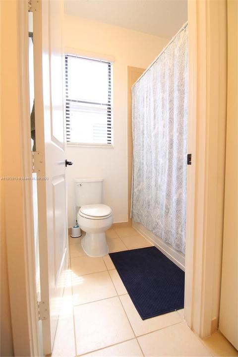 3325 W 97th St, Hialeah, FL 33018 photo 20