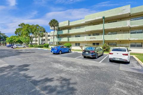 6075 N Sabal Palm Blvd #111, Tamarac, FL 33319