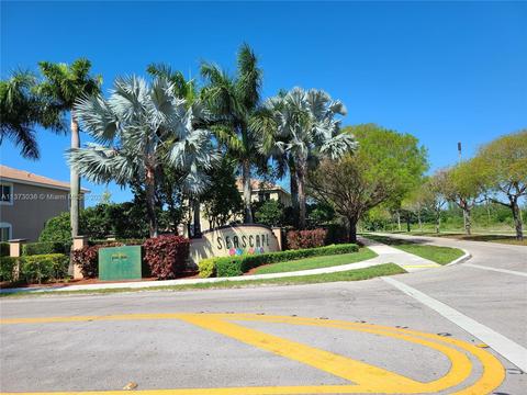 1421 SE 24th Ter #1421, Homestead, FL 33035