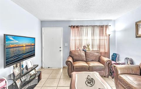 896 E 22nd St, Hialeah, FL 33013 photo 4