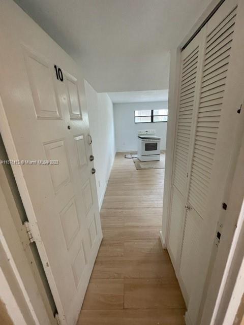 5 Olive Dr #10, Hialeah, FL 33010