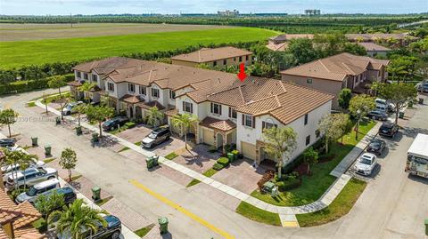 3758 SE 3rd Ct #N/A, Homestead, FL 33033