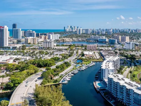 300 Diplomat Pkwy #612, Hallandale Beach, FL 33009