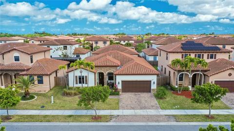155 SE 34th Pl, Homestead, FL 33033