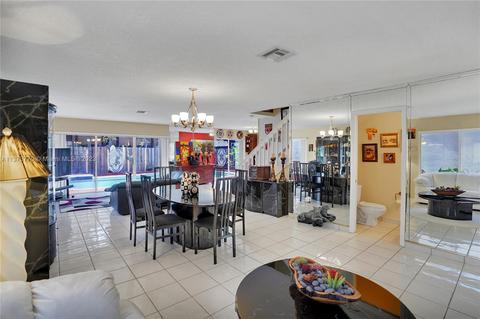 18751 NW 89th Pl, Hialeah, FL 33018 photo 5