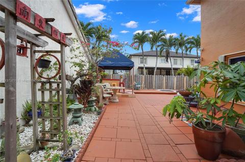 18751 NW 89th Pl, Hialeah, FL 33018 photo 24