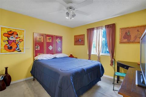 18751 NW 89th Pl, Hialeah, FL 33018 photo 18