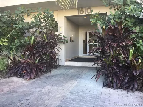 1610 Lenox Ave #305, Miami Beach, FL 33139