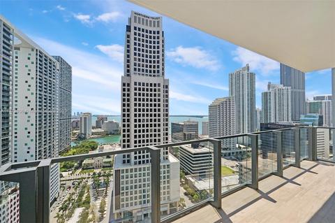 68 SE 6th St #2107, Miami, FL 33131