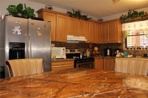 520 E 29th St, Hialeah, FL 33013 photo 7
