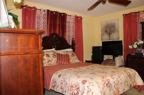 520 E 29th St, Hialeah, FL 33013 photo 18