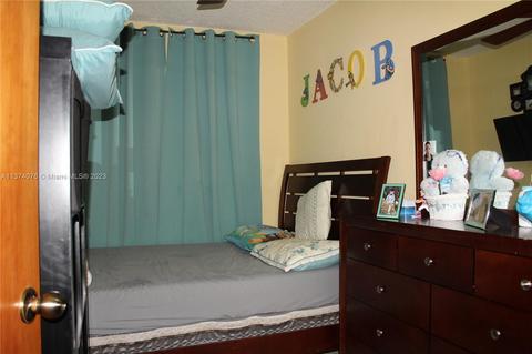 520 E 29th St, Hialeah, FL 33013 photo 11