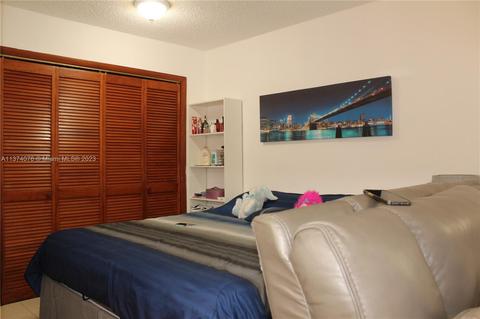 520 E 29th St, Hialeah, FL 33013 photo 40
