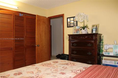 520 E 29th St, Hialeah, FL 33013 photo 20