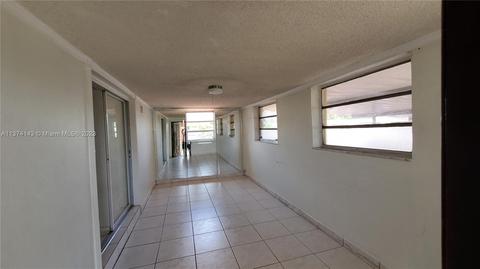 662 SE 6th Pl, Hialeah, FL 33010 photo 5