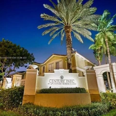 8862 W Flagler St #8, Miami, FL 33174