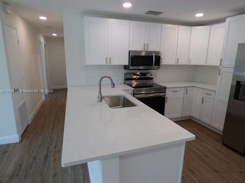 1008 SW 2nd St, Okeechobee, FL 34974 photo 3