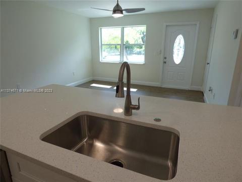 1008 SW 2nd St, Okeechobee, FL 34974 photo 9