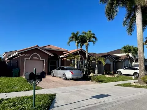 15774 SW 138th Ter, Miami, FL 33196