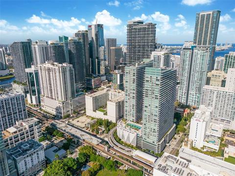 79 SW 12th St #3007-S, Miami, FL 33130